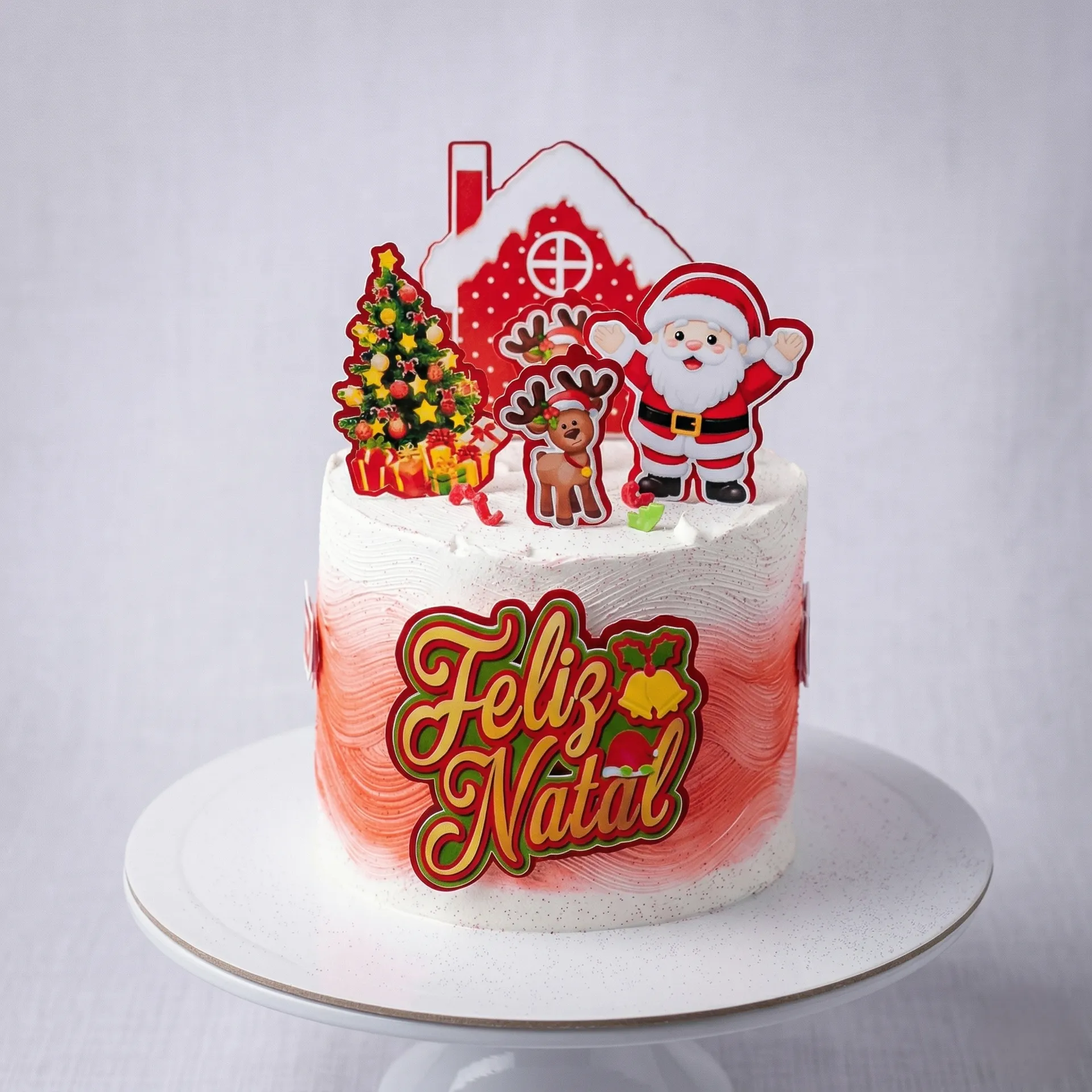 Bolo de Natal com toppers em papel no Luxemburgo